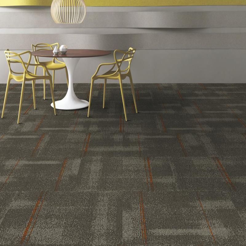 Moqueta Modular Gris Elegante