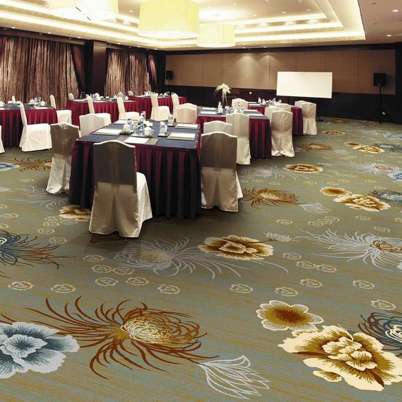 Luxuriöser Woll- & Nylon-Axminster-Hotelteppich mit Blumenmuster