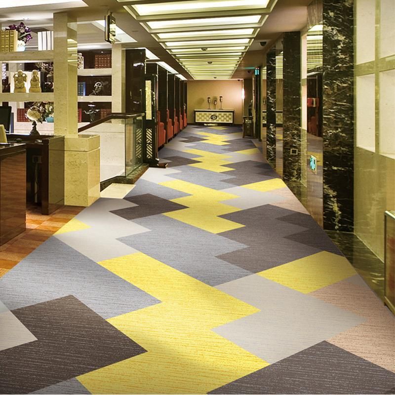 Alfombra de Nylon Estampada con Patrón Geométrico para Pasillos de Lujo
